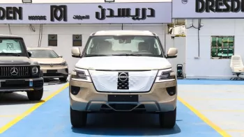 Nissan Patrol SE V6 Rose Gold Inside Black 2022