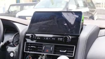 Nissan Patrol SE V6 Rose Gold Inside Black 2022