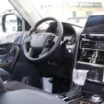 Nissan Patrol SE V6 Rose Gold Inside Black 2022 - Thumbnail 19