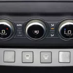 Defender V8 Ltd Edition Black Matt Inside Black 2023 - Thumbnail 25