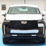 Cadillac Escalade 600 Sport Platinum Black Inside Beige 2022 - Thumbnail 1