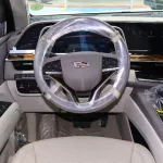 Cadillac Escalade 600 Sport Platinum Black Inside Beige 2022 - Thumbnail 12