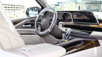 Cadillac Escalade 600 Sport Platinum Black Inside Beige 2022