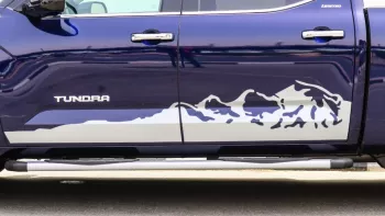 Tundra 2WD Limited Blue Inside Black 2022