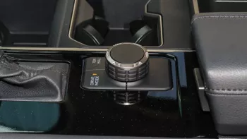 Tundra 2WD Limited Blue Inside Black 2022