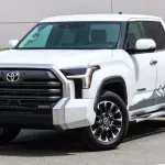 Tundra 2WD Limited White Inside Grey 2022 - Thumbnail 3