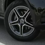 Mercedes GLC 300 Black Inside Red 2022 - Thumbnail 6