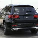 Mercedes GLC 300 Black Inside Red 2022 - Thumbnail 7