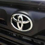 Toyota New Tundra DBL-CAB 4WD LB Outside White Inside Red 2022. - Thumbnail 4