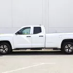 Toyota New Tundra DBL-CAB 4WD LB Outside White Inside Red 2022. - Thumbnail 5