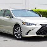 Lexus ES300h Hybrid Outside Titanium Inside Tan 2022. - Thumbnail 2