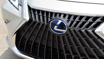 Lexus ES300h Hybrid Outside Titanium Inside Tan 2022.