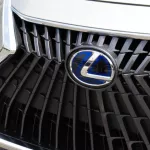 Lexus ES300h Hybrid Outside Titanium Inside Tan 2022. - Thumbnail 7