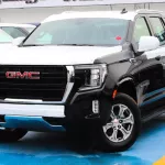 GMC Yukon SLE 2WD GCC Outside Black Inside Beige 2022. - Thumbnail 3