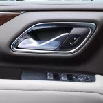 GMC Yukon SLE 2WD GCC Outside Black Inside Beige 2022. - Thumbnail 9
