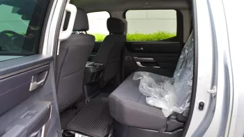 New Tundra 2WD SR5 Crew Max Outside Silver Inside Black 2022.
