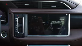 GMC YUKON DENAIL GCC OUTSIDE WHITE AND INSIDE BROWN MODEL 2022.