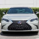 LEXUS ES300 HYBRID LUXURY COLOR OUTSIDE TITANIUM INSIDE BROWN MODEL 2023. - Thumbnail 1