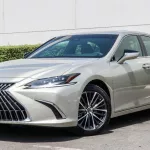 LEXUS ES300 HYBRID LUXURY COLOR OUTSIDE TITANIUM INSIDE BROWN MODEL 2023. - Thumbnail 3