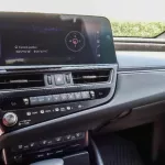 LEXUS ES300 HYBRID LUXURY COLOR OUTSIDE TITANIUM INSIDE BROWN MODEL 2023. - Thumbnail 18