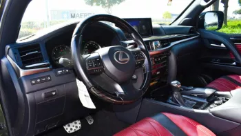 LEXUS LX 570 S BLACK EDITION 2021