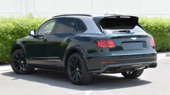 BENTELY BENTAYGA SPEED W12 GREEN-SILVER INSIDE BLACK MODEL 2020.