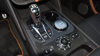 BENTELY BENTAYGA SPEED W12 GREEN-SILVER INSIDE BLACK MODEL 2020.