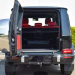 Mercedes Benz G500 OUTSIDE Black INSIDE Red MODEL 2022. - Thumbnail 7