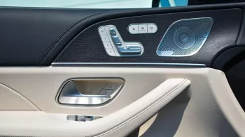 Mercedes Benz GLS450 4matic OUTSIDE Black INSIDE Brown MODEL 2022.