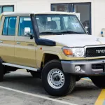 Toyota Land Cruiser Pick Up 4.0L Double Cab - Thumbnail 1