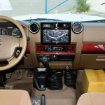 Toyota Land Cruiser Pick Up 4.0L Double Cab - Thumbnail 12