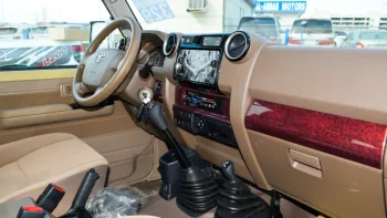 Toyota Land Cruiser Pick Up 4.0L Double Cab