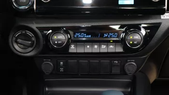 Toyota Hilux 2.8Ltr DIESEL-ADVENTURE 2022