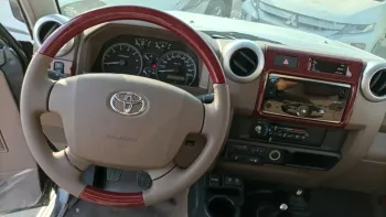 Toyota Land Cruiser - 4.0Ltr - PETROL - 2021 model - red LX V6 ,4/4, Winch ,Difflock, Power window , center lock , wood interior ,ABS, Dual Air