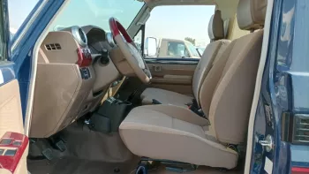 Toyota Land Cruiser - 4.0Ltr - PETROL - 2021 model - Blue LX V6 ,4/4, Winch ,Difflock, Power window , center lock , wood interior ,ABS, Dual Air