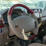 Toyota Land Cruiser - 4.0Ltr - PETROL - 2021 model - Blue LX V6 ,4/4, Winch ,Difflock, Power window , center lock , wood interior ,ABS, Dual Air - Thumbnail 8