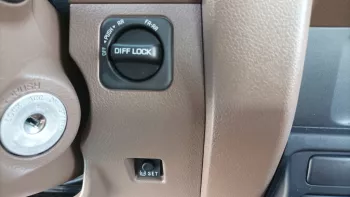 Toyota Land Cruiser - 4.0Ltr - PETROL - 2021 model - Blue LX V6 ,4/4, Winch ,Difflock, Power window , center lock , wood interior ,ABS, Dual Air