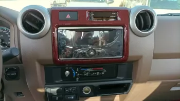 Toyota Land Cruiser - 4.0Ltr - PETROL - 2021 model - Blue LX V6 ,4/4, Winch ,Difflock, Power window , center lock , wood interior ,ABS, Dual Air