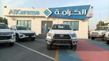 toyota hilux 2.4ltr 4x4 GLX GLX S SRS*Full option* M/T *Reverse camera*Dual A/C*Automatic climat