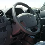 Toyota LandCruiser PickUp 2022 4.2ltr D/C - Thumbnail 9