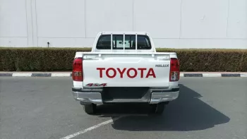 Toyota Hilux 2.4Ltr DIESEL 2022 Model