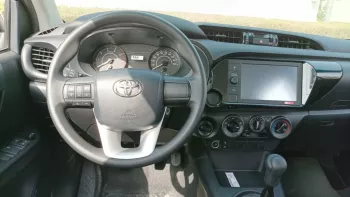 Toyota Hilux 2.4Ltr DIESEL 2022 Model
