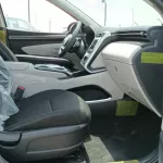 HUYNDAI TUCSON 2.0Ltr. DIESEL MO -HTRAC(4X4) Fabric Seats 2022 Model - Thumbnail 27