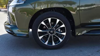 LEXUS LX 570 S BLACK EDITION 2021