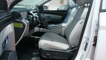 HUYNDAI TUCSON 2.0Ltr. DIESEL Full Option (4X2) 2022 Model