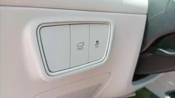 HUYNDAI TUCSON 2.0Ltr. DIESEL Full Option (4X2) 2022 Model