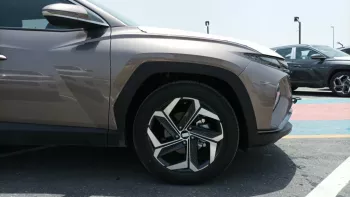HUYNDAI TUCSON 2.0Ltr. DIESEL MO -HTRAC(4X4) Fabric Seats 2022 Model