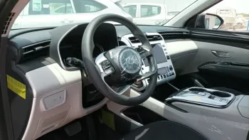 HUYNDAI TUCSON 2.0Ltr. DIESEL MO -HTRAC(4X4) Fabric Seats 2022 Model
