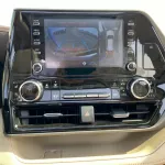 TOYOTA HIGHLANDER 2.5Ltr HEV LTD V HYBRID ELECTRIC VEHICLE MODEL 2022 - Thumbnail 6