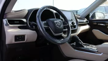 TOYOTA HIGHLANDER 2.5Ltr HEV LTD V HYBRID ELECTRIC VEHICLE MODEL 2022